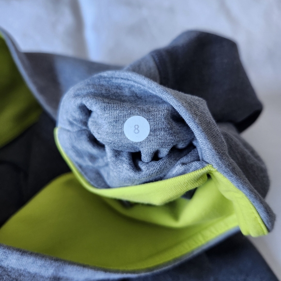 Lululemon Crop Leggings - Picture 5 of 5